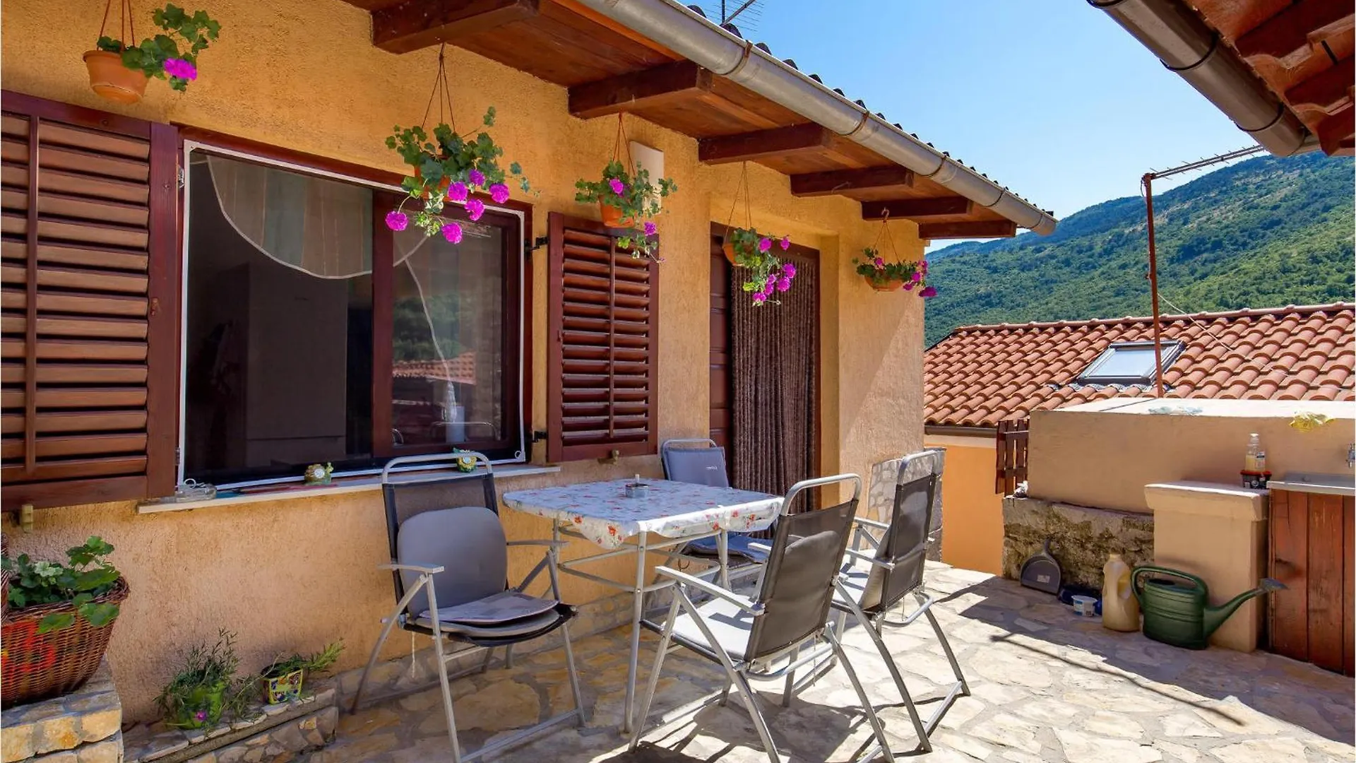 Dom wakacyjny Cozy Home In Moscenicka Draga With Kitchen