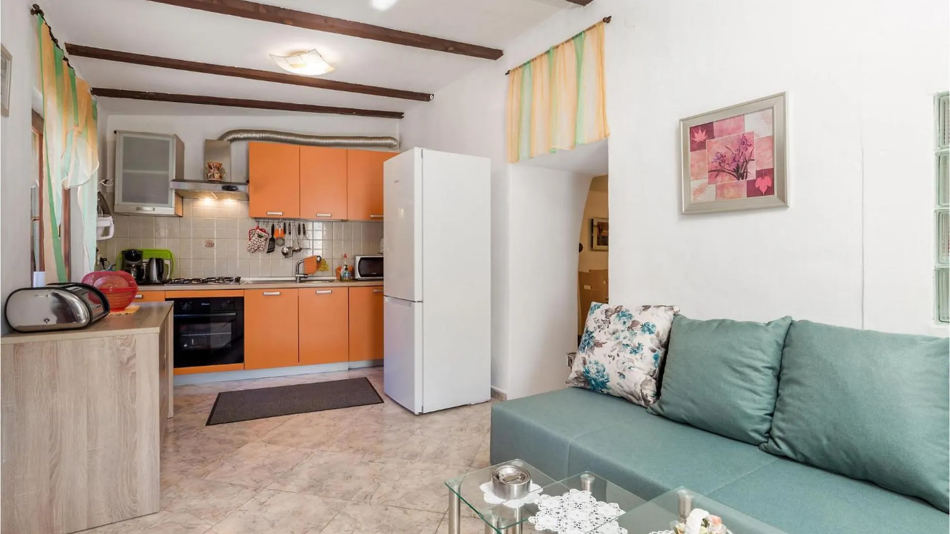 Cozy Home In Moscenicka Draga With Kitchen Dom wakacyjny